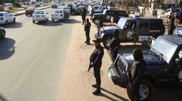 كشف حقيقة فيديو لشخص يتناول كمية من الأقراص محاولًا الانتحار بالإسكندرية