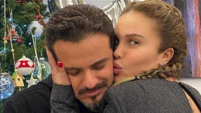 نيكول سابا تحتفل بعيد ميلادها برفقة زوجها يوسف الخال