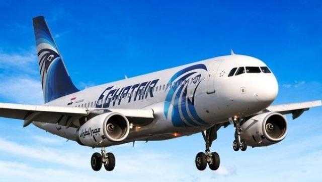 إحباط تهريب 8 خناجر عبر مطار القاهرة
