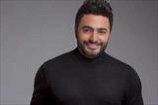 تامر حسني يطرح كليب «مش تمثال» من فيلم «مش أنا»