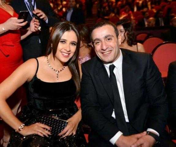 السقا متمنيا الشفاء لياسمين عبد العزيز: دعواتكم لعشرة العمر الطيبة الجدعة