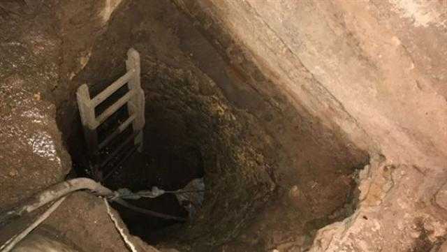 ضبط سيدة و4 رجال أثناء تنقيبهم عن الآثار بعين شمس