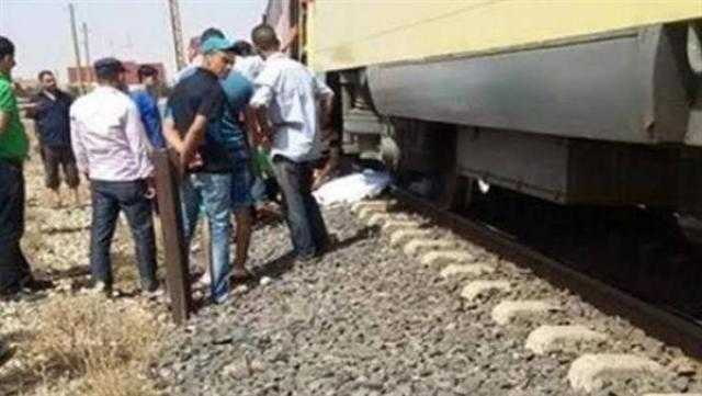التحقيقات في مصرع شاب أسفل القطار بمنشأة القناطر: كان عايز ينزل قدام بلده