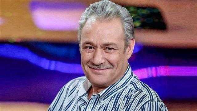 أحب ليلى علوي وتزوج سمية الألفي وسهير رمزي.. فاروق الفيشاوي فنان بـ«ألوان السما السابعة»