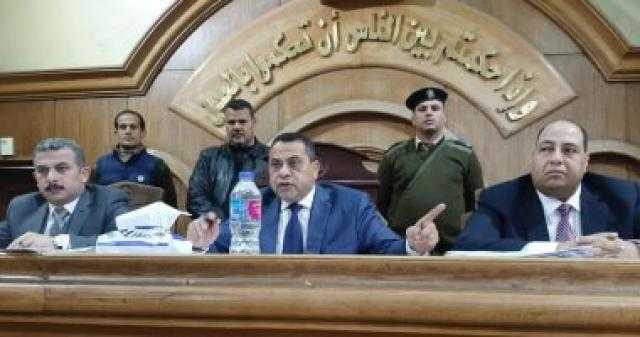 تأجيل محاكمة 189 متهمًا بينهم 11 موظفًا بالتأمينات الاجتماعية بالشرقية بتهمة الاستيلاء على 7 ملايين جنيه