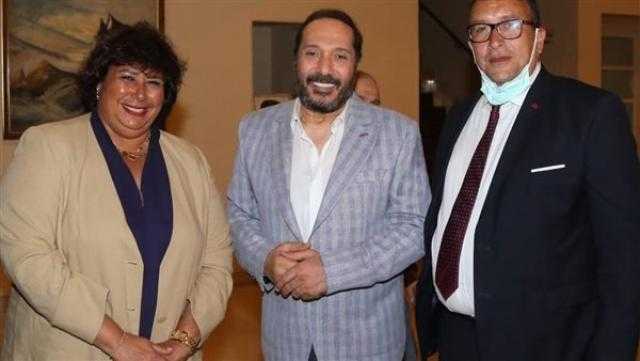 وزيرة الثقافة تتابع حفل علي الحجار بالأوبرا في ختام جولتها بمسارح القاهرة