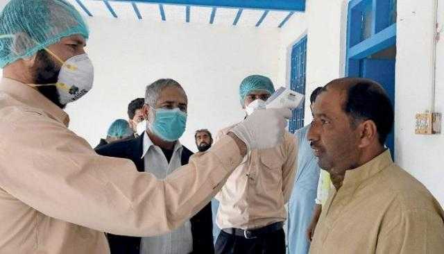 باكستان تفرض إغلاقا جزئيا على كراتشي مع ارتفاع الإصابات بسبب سلالة دلتا