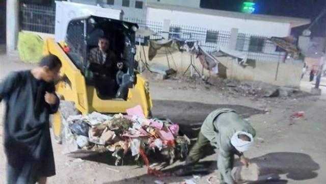 325 طن قمامة ومخلفات حملات النظافة العامة بمركز سنورس بالفيوم