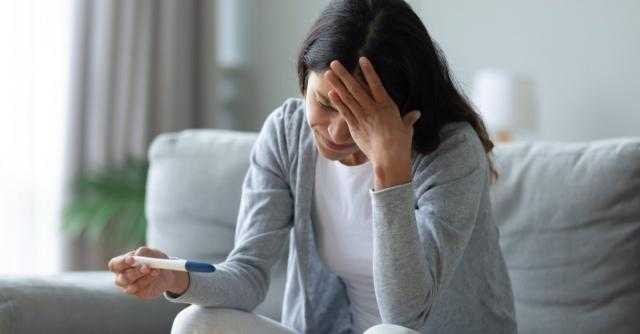 تبدأ من سن الأربعين ..كل ما تريد معرفته عن أزمة منتصف العمر