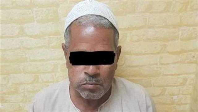 قصة سفاح العجائز.. قتل واغتصب 4 مسنات بعد استدراجهن من الموالد والأسواق