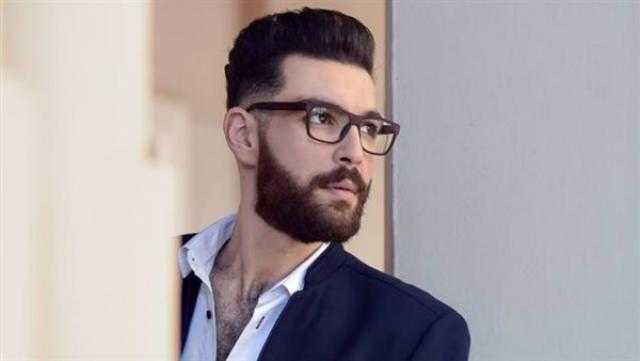 أدهم سليمان يعلن موعد طرح «الزينة»