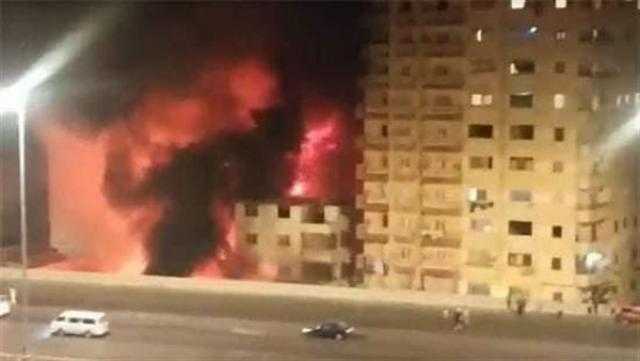 حريق هائل في سيارة بجوار «دائري المريوطية»
