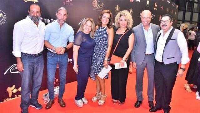 فريق عمل «200 جنيه» يحتفل بالعرض الخاص في سينما داندي مول