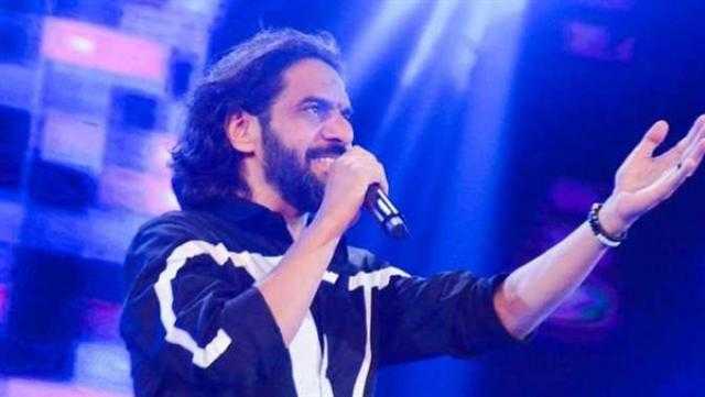 بهاء سلطان يشعل المسرح الروماني بالساحل الشمالي