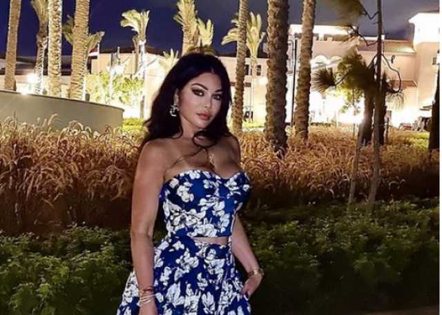 الاحتشام يسيطر على هيفاء وهبي في دبي