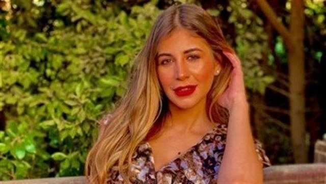 كنت بشجعها جدا.. الفنانة عبير منير عن ابنتها الفنانة ملك قورة: تلقائية وجميلة