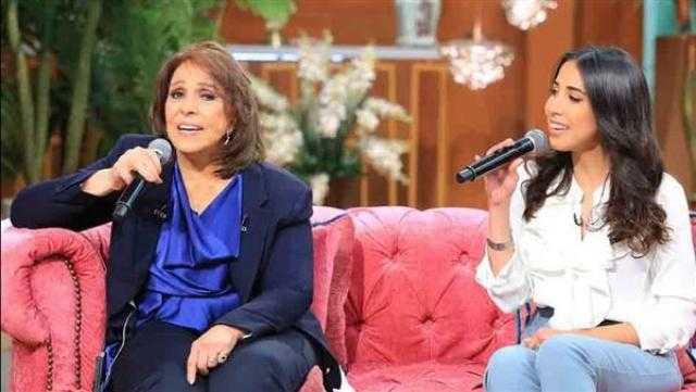 عفاف راضي: كل من هب ودب بقى يغني وبسمع مهرجانات