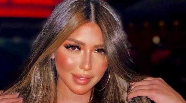سارة أحمد سلامة تمزج بين الأنوثة والجرأة