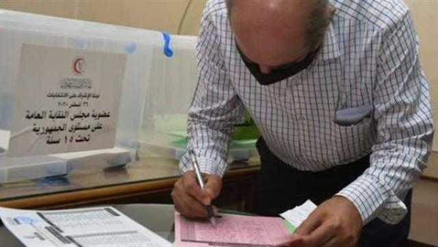 استمرار التصويت في انتخابات التجديد النصفي لنقابة الأطباء اليوم