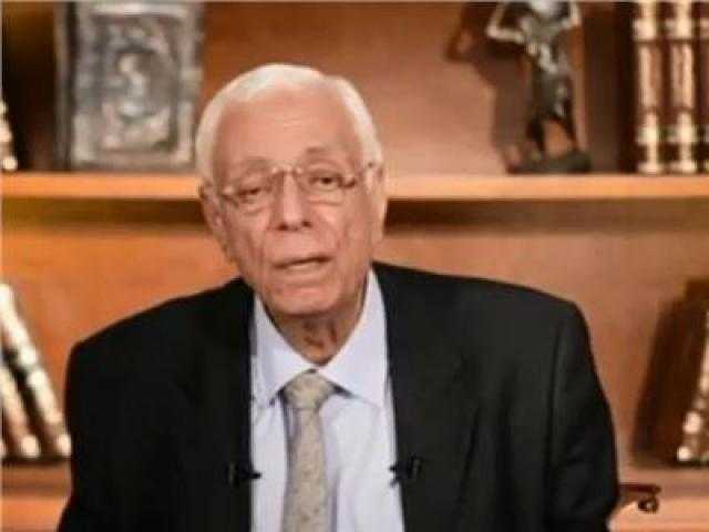 حسام موافي: مرض الصمام الميترالي ليس خطيرا.. ويمكن لأصحابه العيش حياة عادية