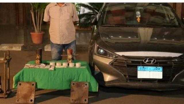 «هيروين وحشيش».. سقوط متهم بحوزته مواد مخدرة وأدوات التصنيع في المرج