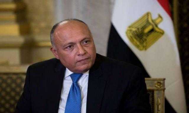 شكري يبحث مع رئيس لجنة العلاقات الخارجية بالشيوخ الأمريكي التعاون الثنائي