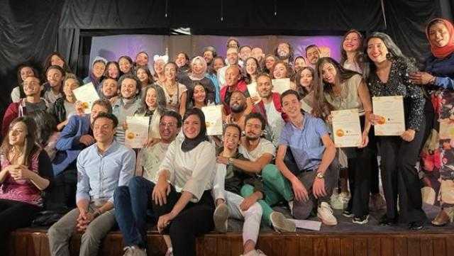 مسرح الإسكندرية يكرّم نجوم «نسيم البحر»