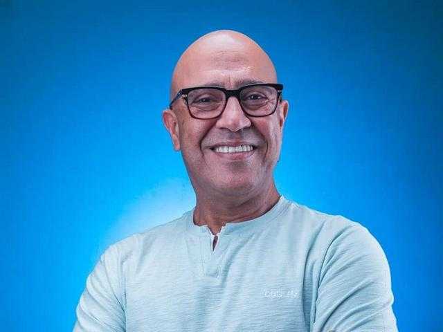 أشرف عبد الباقي: أسعار الإيجارات في الساحل الشمالي تخض .. وأجور الفنانين أعلى من القاهرة.. فيديو 