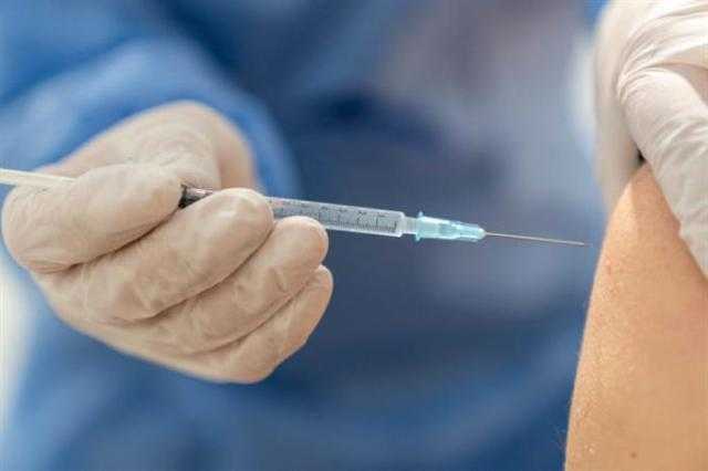 المجر تسمح للشركات بإجبار موظفيها على التطعيم وسط زيادة إصابات كورونا