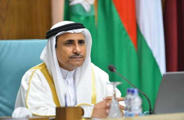 البرلمان العربي يدين التفجير الإرهابي الذي استهدف مطار عدن اليمني