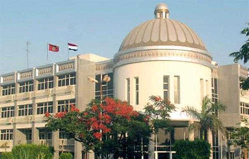 جامعة الفيوم تنظم قافلة طبية وتنموية بقرية دسيا