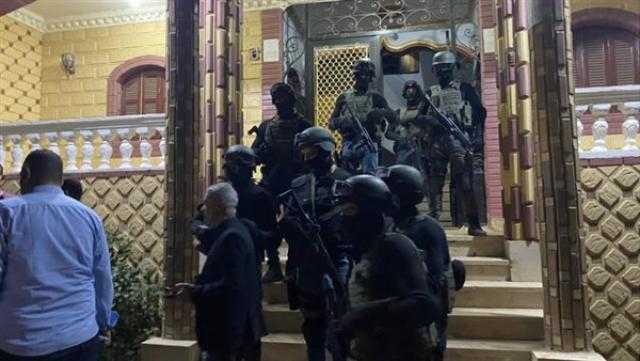 الداخلية تكشف تفاصيل جديدة في واقعة «بلطجي الفيوم» بشأن مقتل زوجته