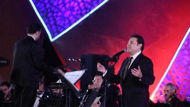 هاني شاكر يشدو بأجمل أغانيه في دار الأوبرا المصرية