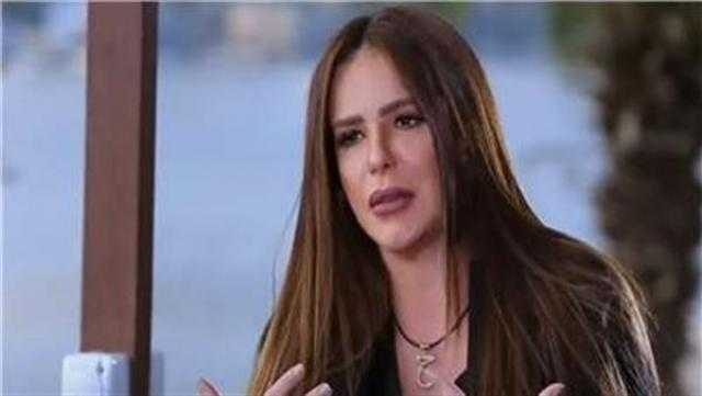 دنيا عبد العزيز: حكاية «90 يوم» حقيقية ولهذا وافقت على العمل