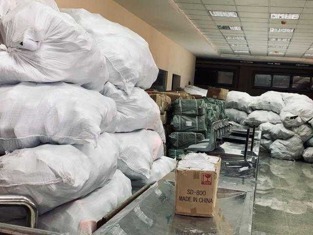 الجمارك: ضبط شركات بددت ملابس بـ 12.8 مليون جنيه