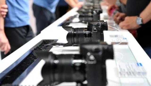 نصائح ذهبية عند شراء كاميرات التصوير الفوتوغرافي