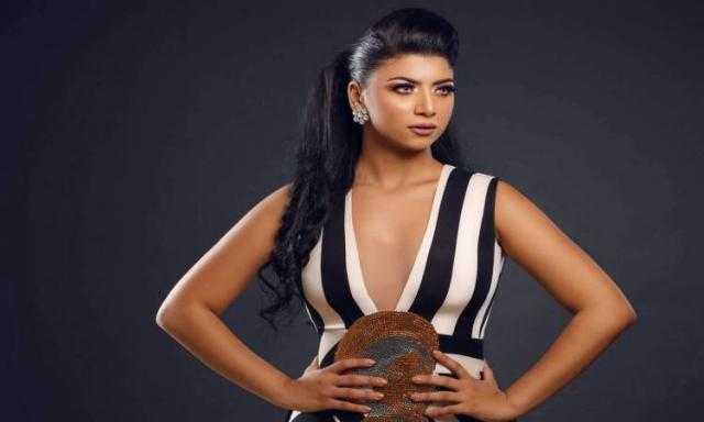 كارولين عزمى: هاجر فى أبو العروسة حلوة وكبرت وعقلت «فيديو»