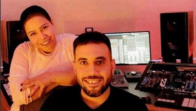 شيرين في ظهور جديد بصحبة موزع «بحلفلك»