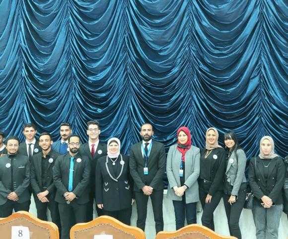 بحضور ”عبيد وسليمان”.. مستقبل وطن الشروق يكرم المتفوقين دراسيا