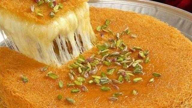 إيه علاقة الكنافة بالسمنة.. حسام موافى يكشف معلومة خطيرة