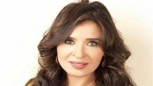 دينا عن الفنانة فيدرا: «مبطقهاش شريرة وقلبت حماتي عليا»