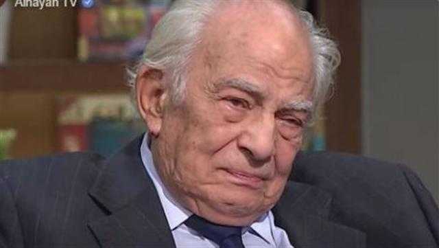 تأجيل دعوى ابنة الفنان رشوان توفيق ضد والدها بسبب فيلا لـ26 يناير