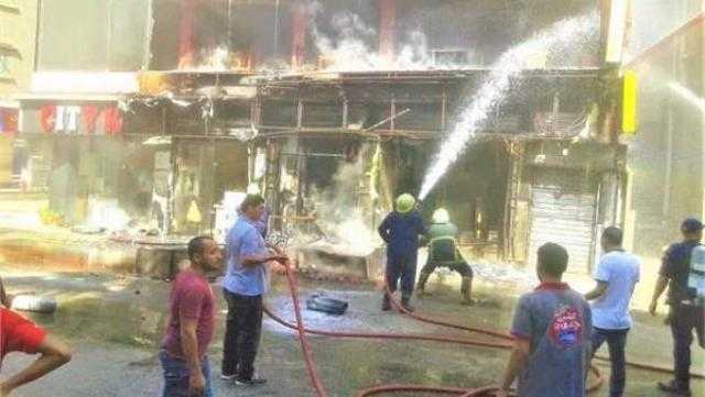 انتداب المعمل الجنائي لمعاينة حريق مطعم في بولاق الدكرور