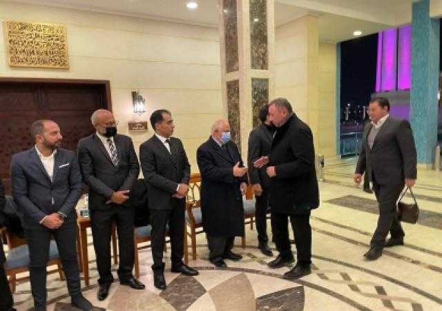 بدء عزاء الكاتب الصحفي الكبير إبراهيم حجازي بمسجد المشير