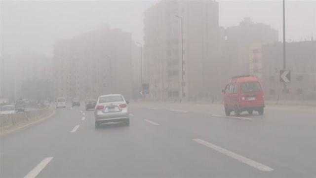 بعد انقشاع الشبورة.. المرور: إعادة فتح 4 طرق أمام حركة السيارات