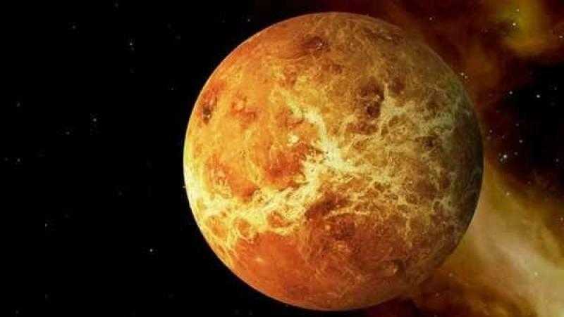غدا.. كوكب عطارد يزين سماء مصر ويمكن مشاهدته بالعين المجردة