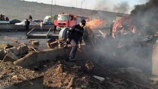 تفاصيل مصرع شخصين في حريق بسيارة نقل على الدائري الأوسطي