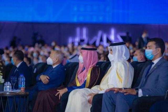 أستاذ سياسة: توقف منتدى الشباب بسبب كورونا مرونة لا تتنافى مع الاستمرارية والاستدامة