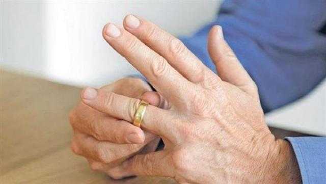 اشترت بأموال الغُربة منزلًا وسجلته باسمها وبعد عودته تطلب الخلع.. والمحكمة تؤجل القضية