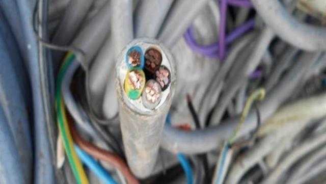 6 نصائح للحفاظ على حياتك من الصعق الكهربائي أثناء سقوط الأمطار